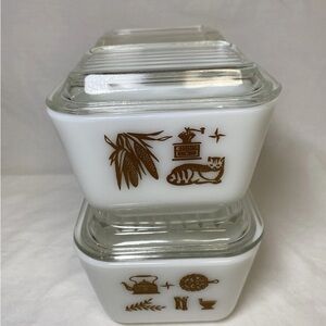Pyrex early american refrigerator Glass Storage Containers with Lids (3)